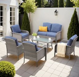 Patio furniture set outdoor new in the box
