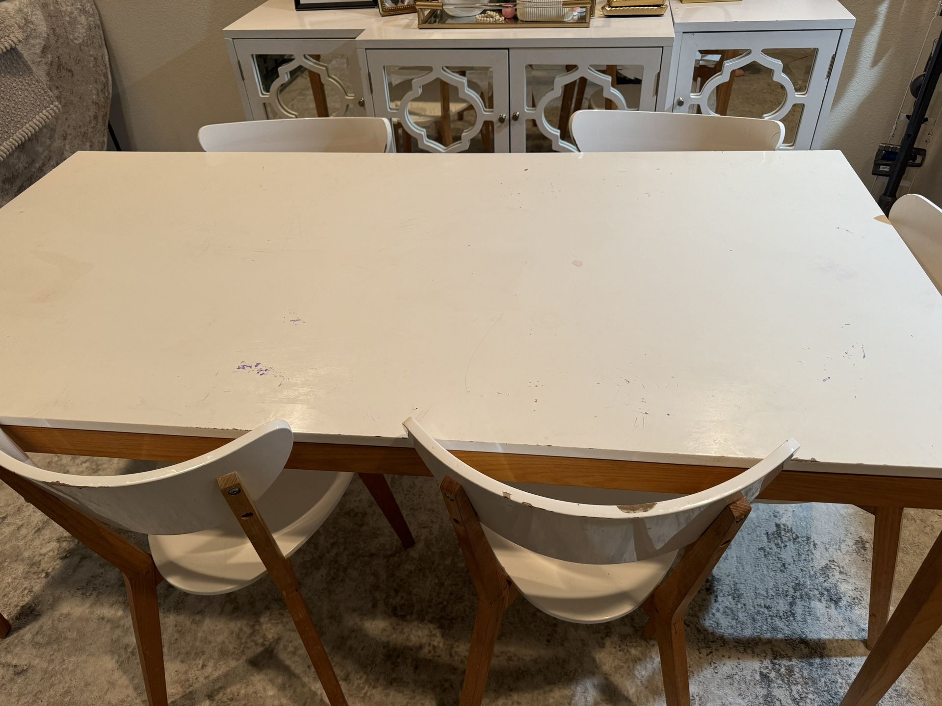 White Wooden Dining Table And Chair
