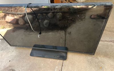 Vizio 47” TV