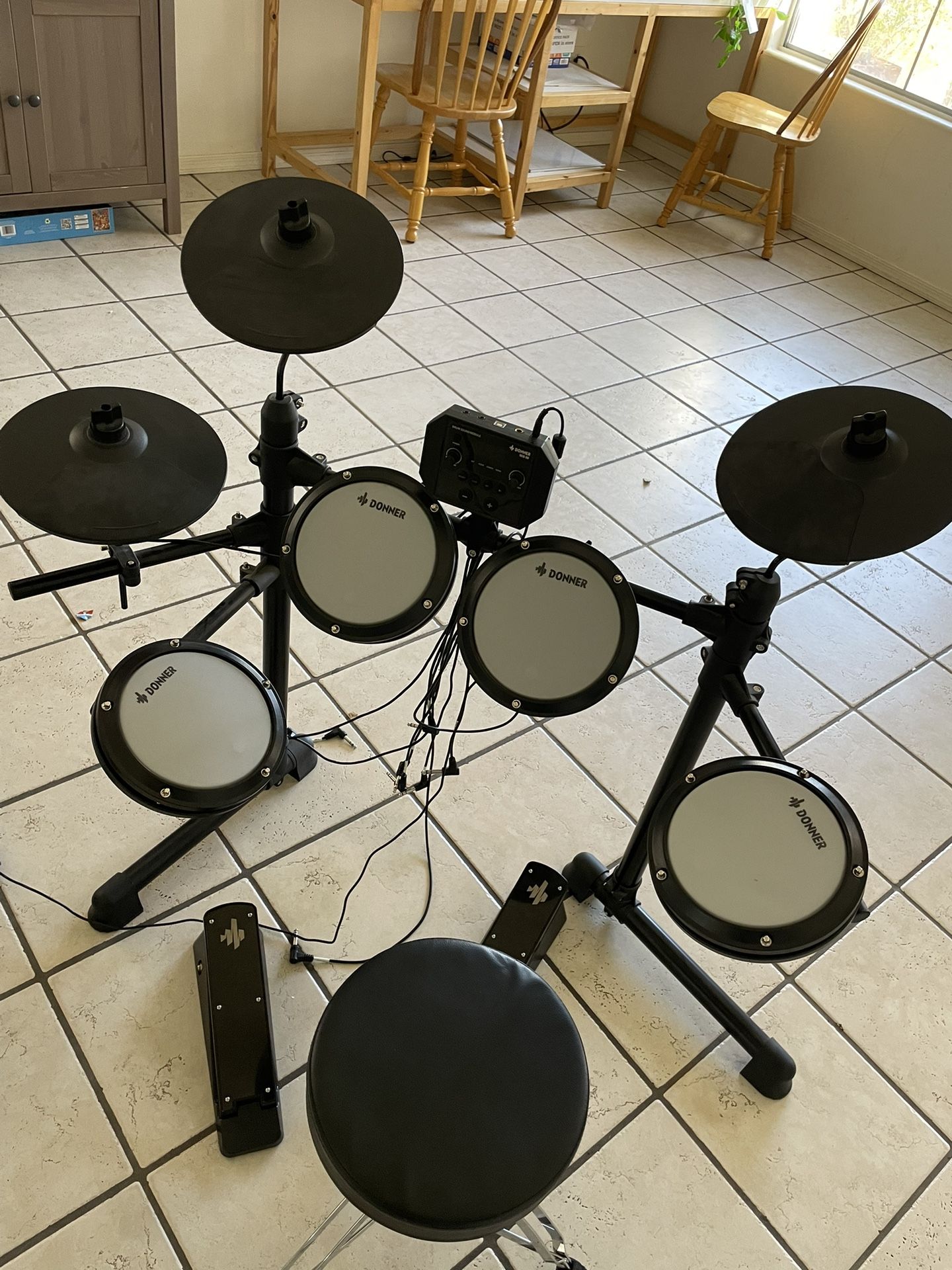 Electric drum set 