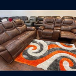 *Spring Sale Event!!!*---Charming Santiago Brown Leather Reclining Sofa/Loveseat Sets---Delivery And Financing Available✌️