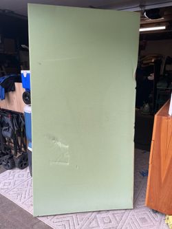 Free twin mattress ( very good condition