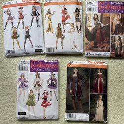 New Sewing Patterns for womens (Sz 6 to 14) costumes $15 for lot