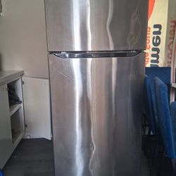LG Stacked fridge