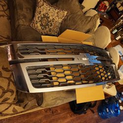 2015 - 2020 Tahoe Suburban Grille GM OEM