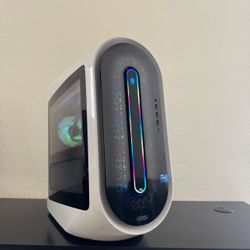 Liquid Cooled i7 RTX 4080 Alienware Aurora R15 (i7 13700KF, 32GB DDR5, RTX 4080 16GB, 5TB)