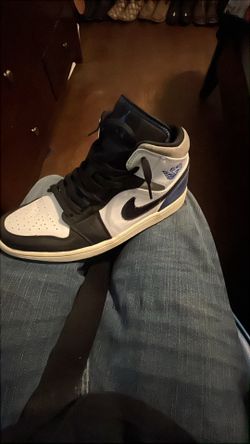 Jordan 1 royal Black Toe 