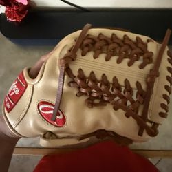 Rawlings 11.75'' Heart of the Hide R2G Series Glove