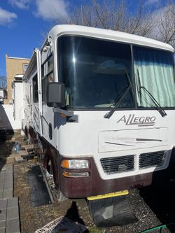2005 Ford 550 RV