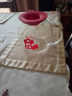 Microwave popcorn maker
