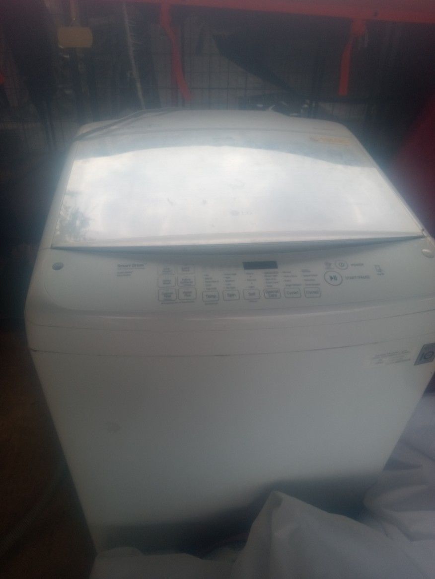 LG Washer Machine 110 Plug. Smart Drum. Works Great