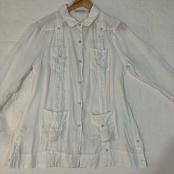 Woman’s Cuban shirt