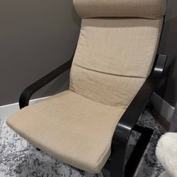 IKEA POÄNG Armchair – BlackFrame / Beige Cushion