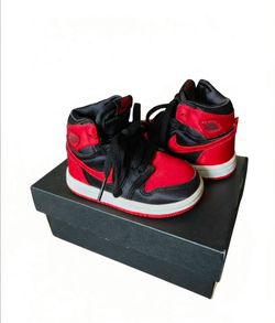 Air Jordan 1 Retro High Satin Bred Toddler  5C