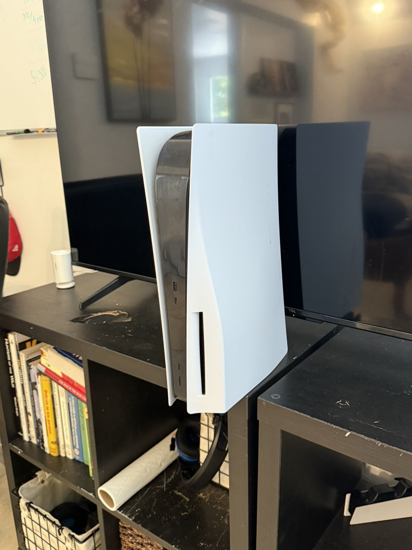Ps5 w/ 2 Controllers