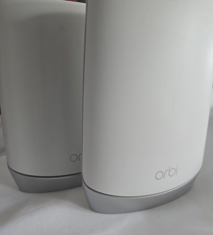 Netgear Orbi 750 WiFi Mesh System 