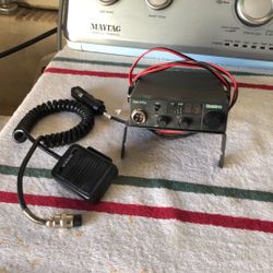 Cb Radio Uniden 510 Every Think Works Good Condition 