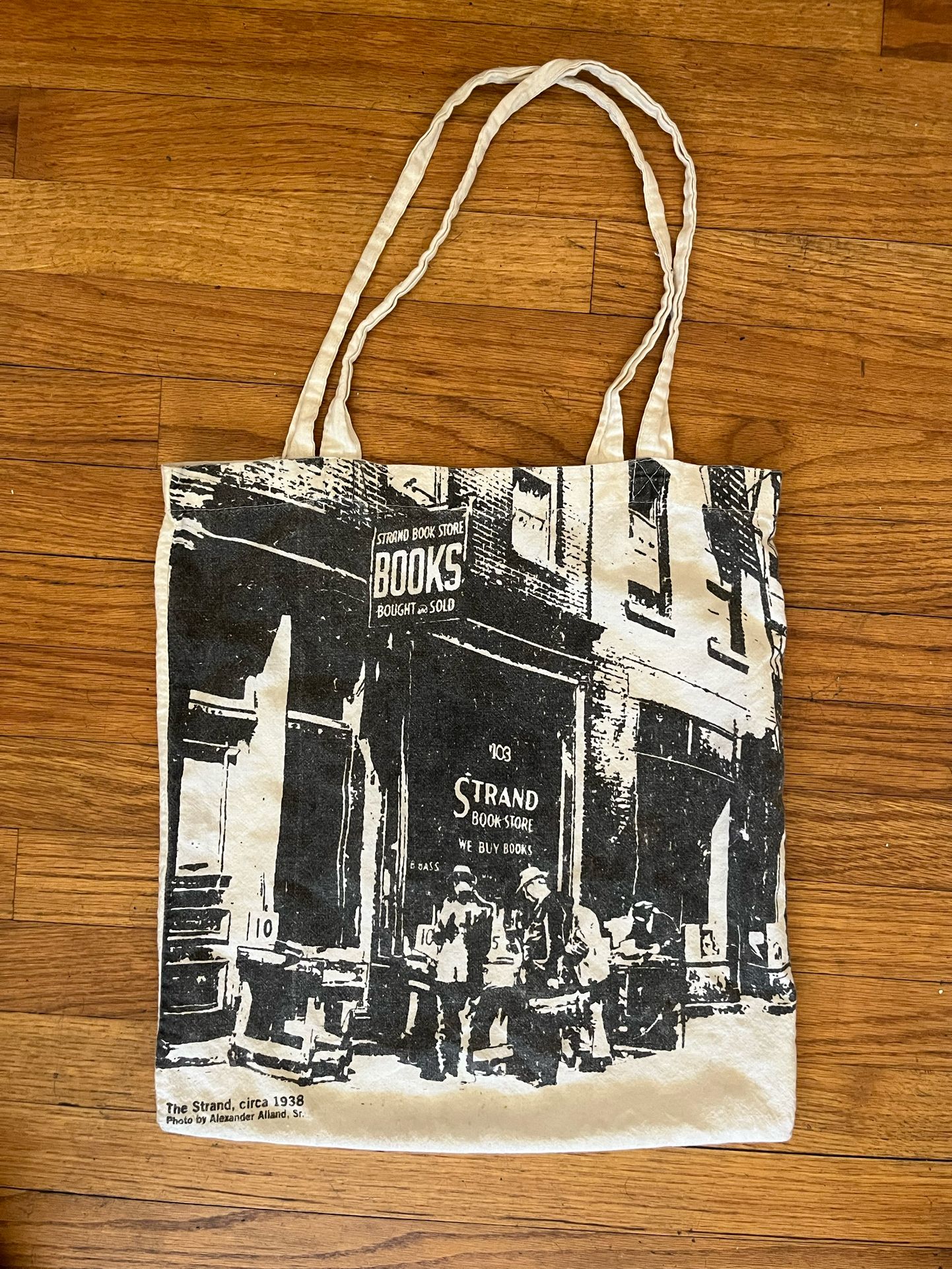 Strand Tote Bag