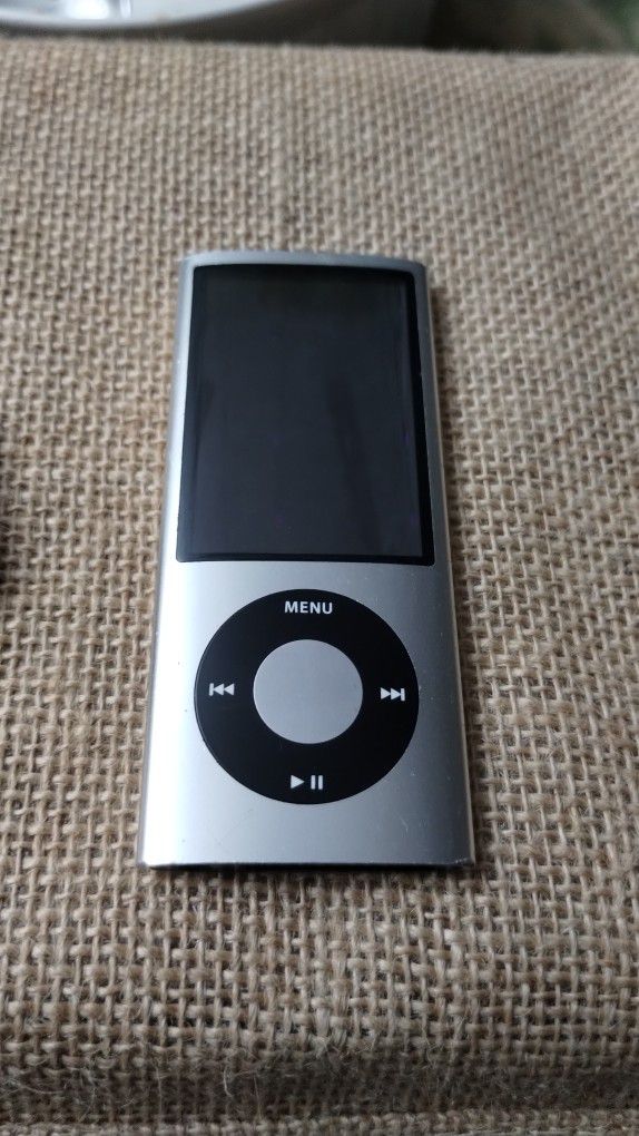 Apple iPod Nino Fifth Generation