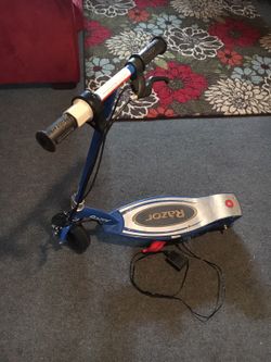Razor scooter