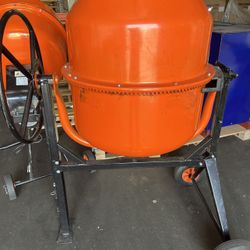 4.5 CF CEMENT MIXER NEW 350.00