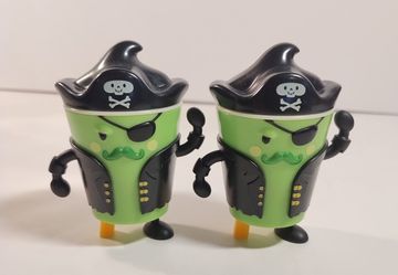 Pair of Wendy's Frosty Halloween Green Pirate Figure Toy Captain ColdSnap