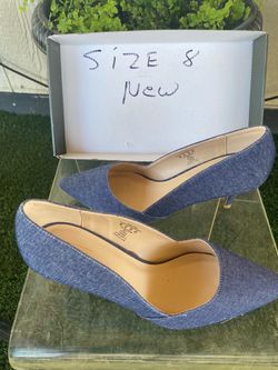 Women low heel size8