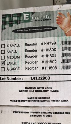 Glove ( 100 pieces x 10 box )