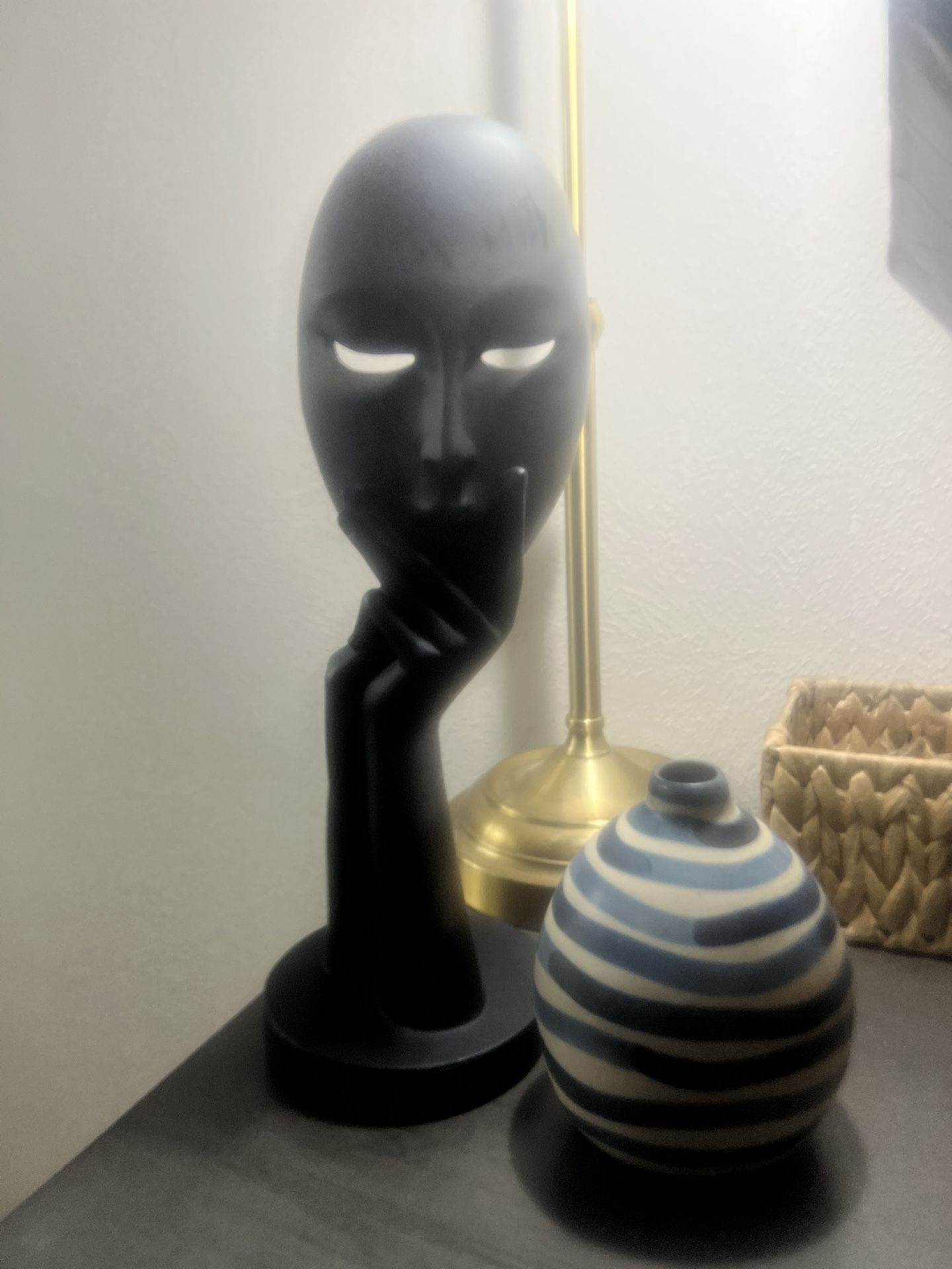 Assorted Decorative Statues/Figurines