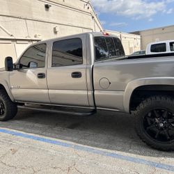 Chevy 1500 HD 2006