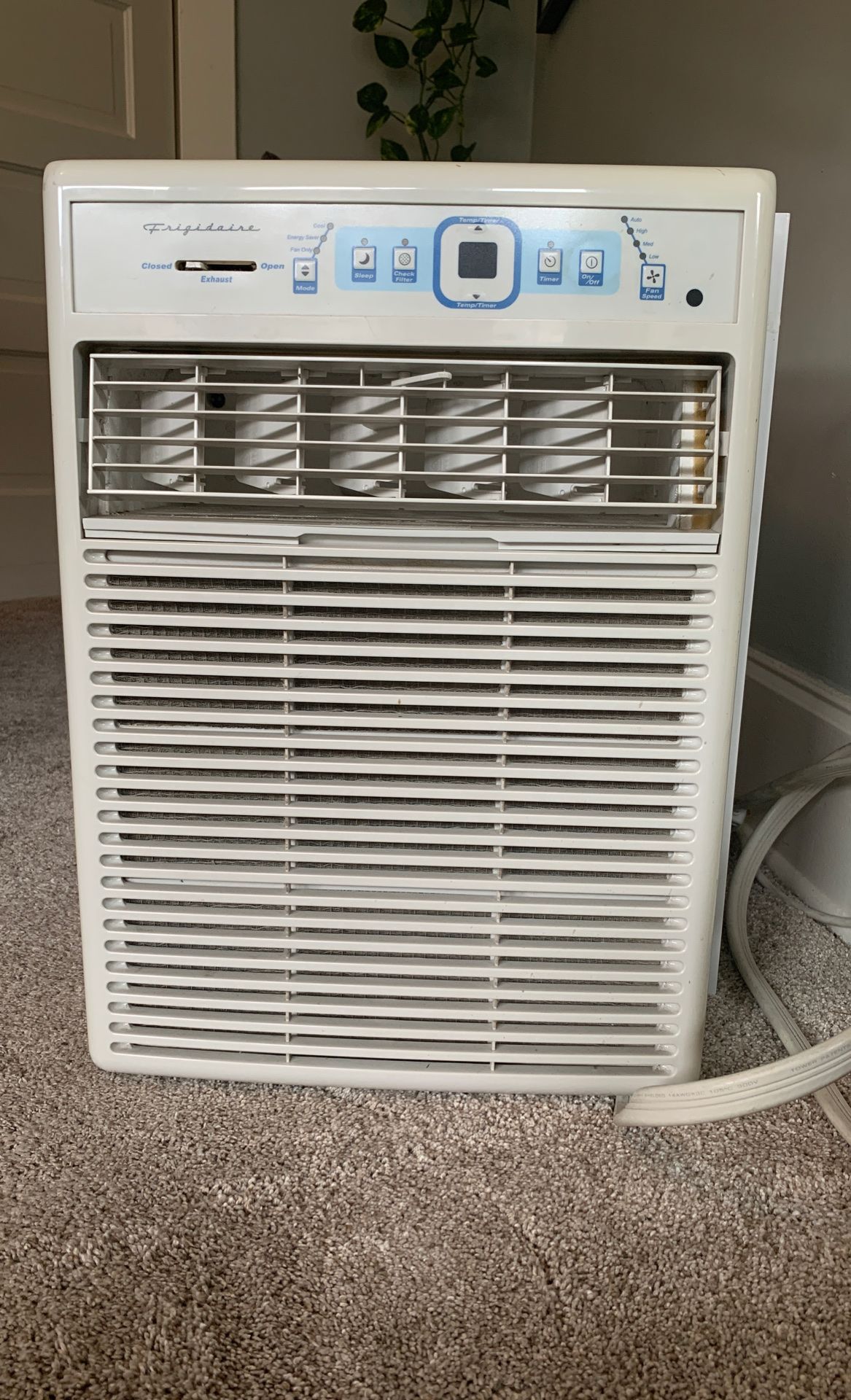 Frigidaire window AC unit