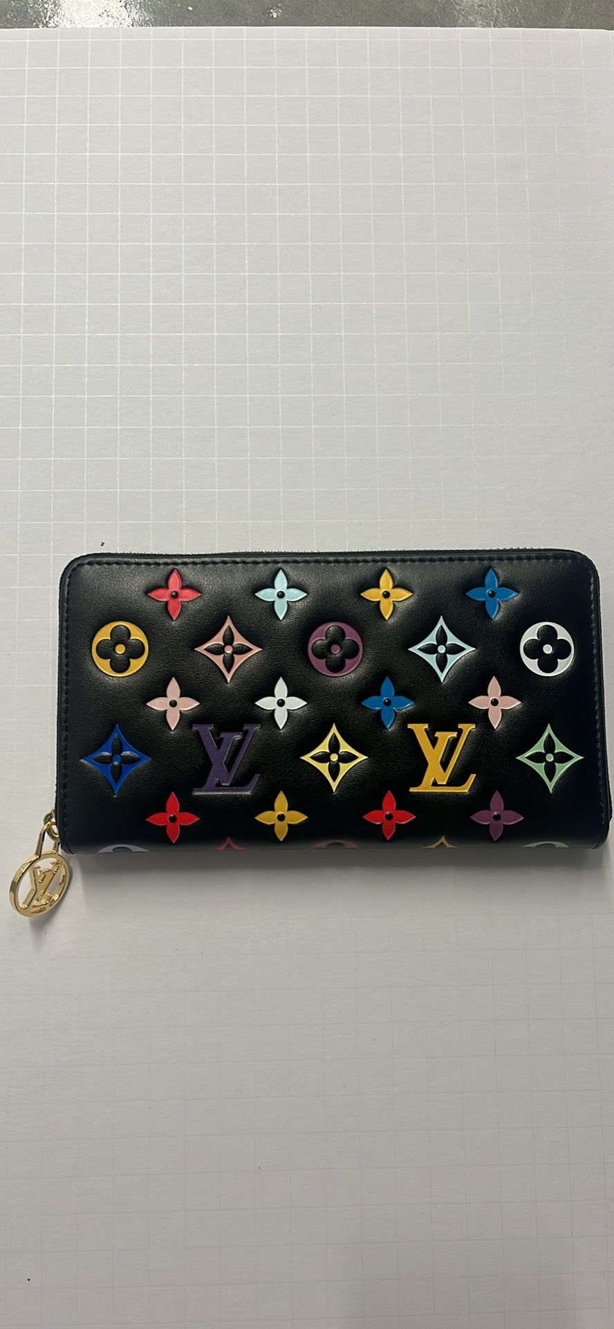 Women’s Black Wallet
