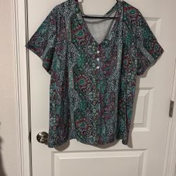 Paisley V-Neck, Short Sleeves, Pretty Shirt
