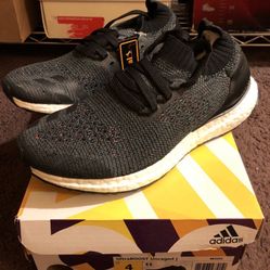 Adidas Ultra Boost Uncaged Size 4y New 