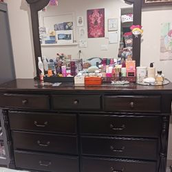 Cajonera Con Espejo. 