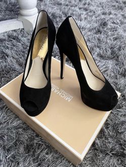 MK HEELS