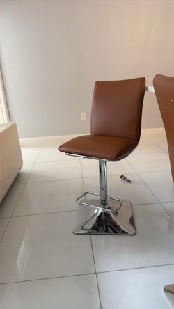 Genuine Leather Adjustable Barstools in color Camel (3)