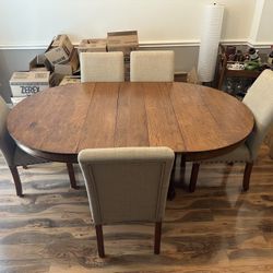 Vintage Solid Oak Table With Chairs 