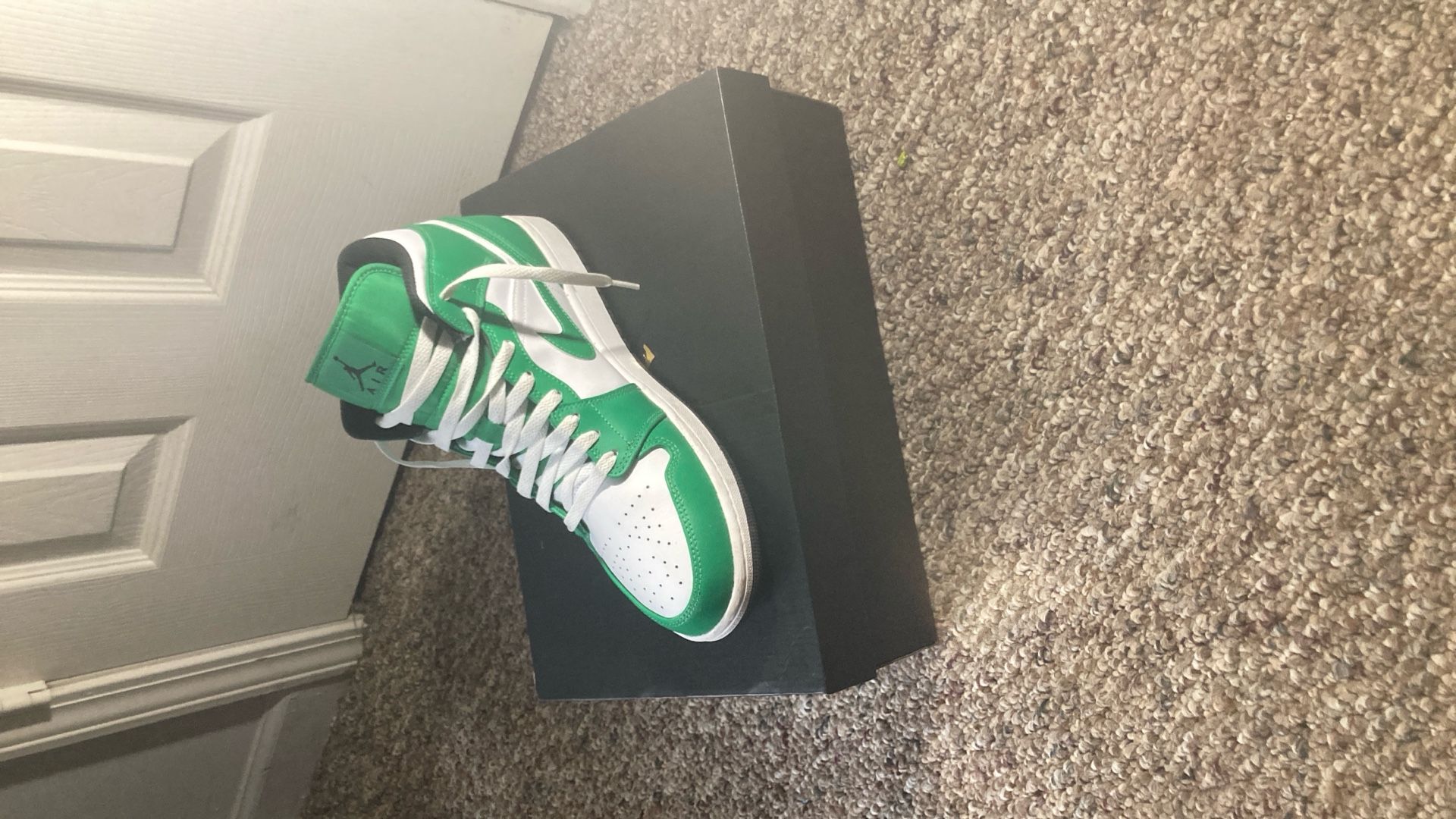 Air Jordan Mid 1’s Lucky Green