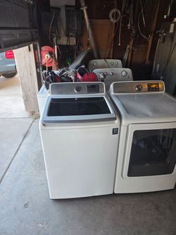 Samsung Washer And Electric Dryer Large Capacity