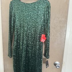 Green Woman Dress 