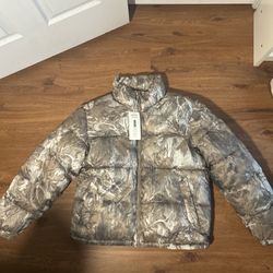 Brand new Hollister Camo Puffer Jacket