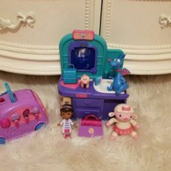 Doc Mcstuffins Toy Sets