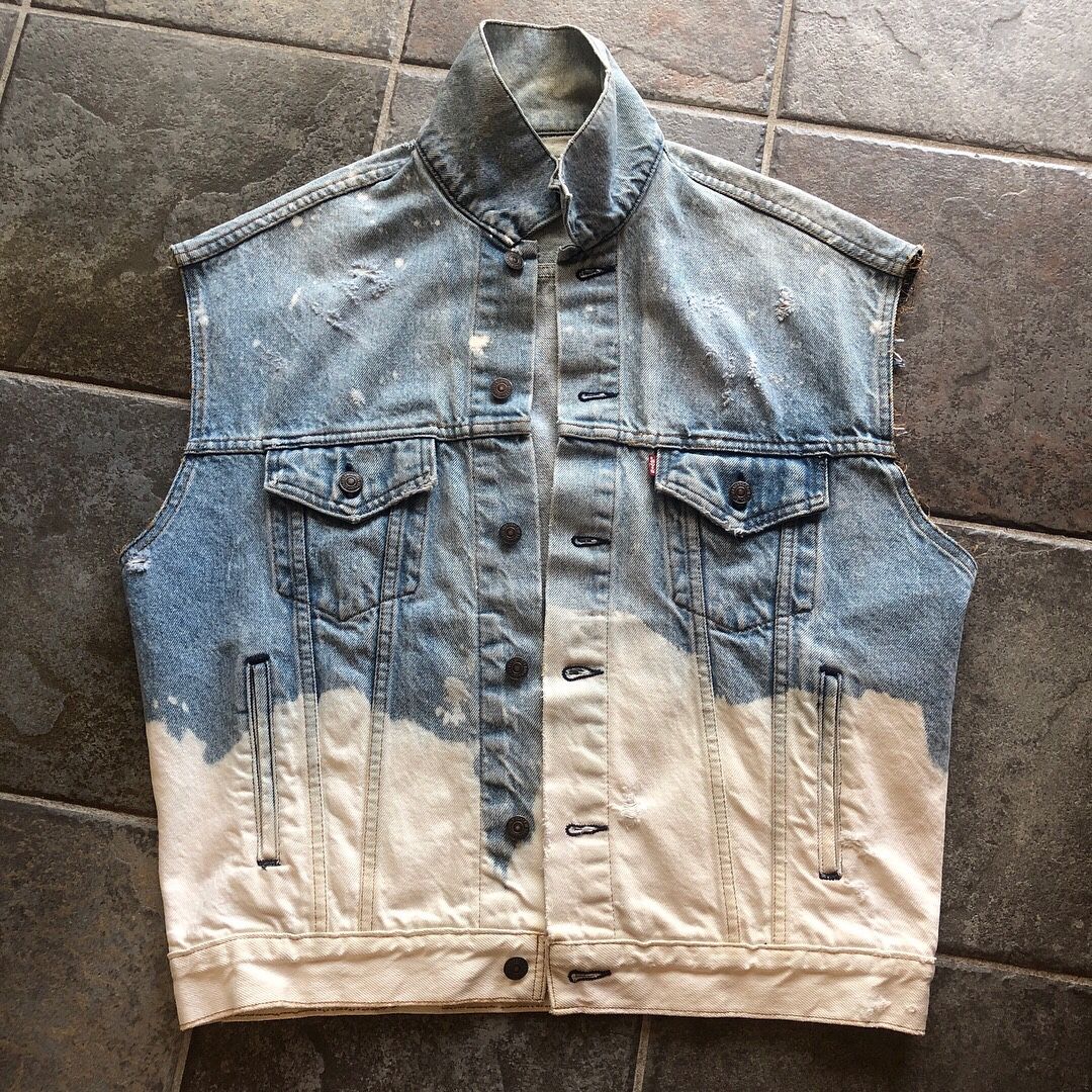 Custom Levis Denim Vest (Size Medium)