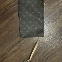 Louis Vuitton wallet women