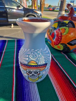20%0ff  florero halloween ($35)tel (contact info removed)