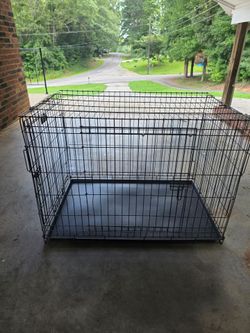 Dog crate