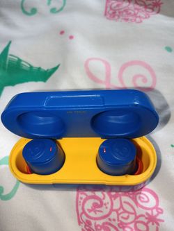 Scullcandy earbuds