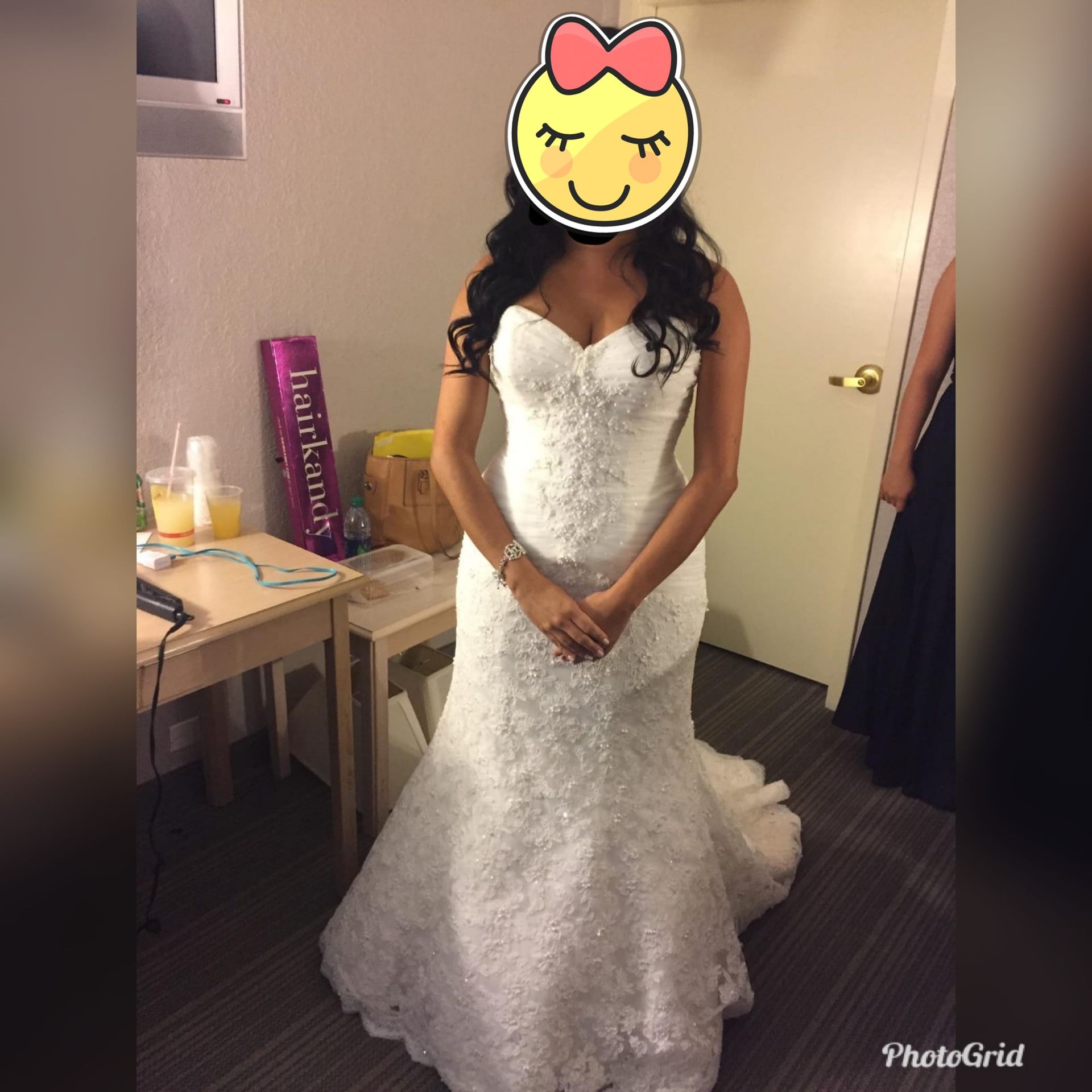 Wedding dress with veil and slip . Need to sell ASAP 550 OBO