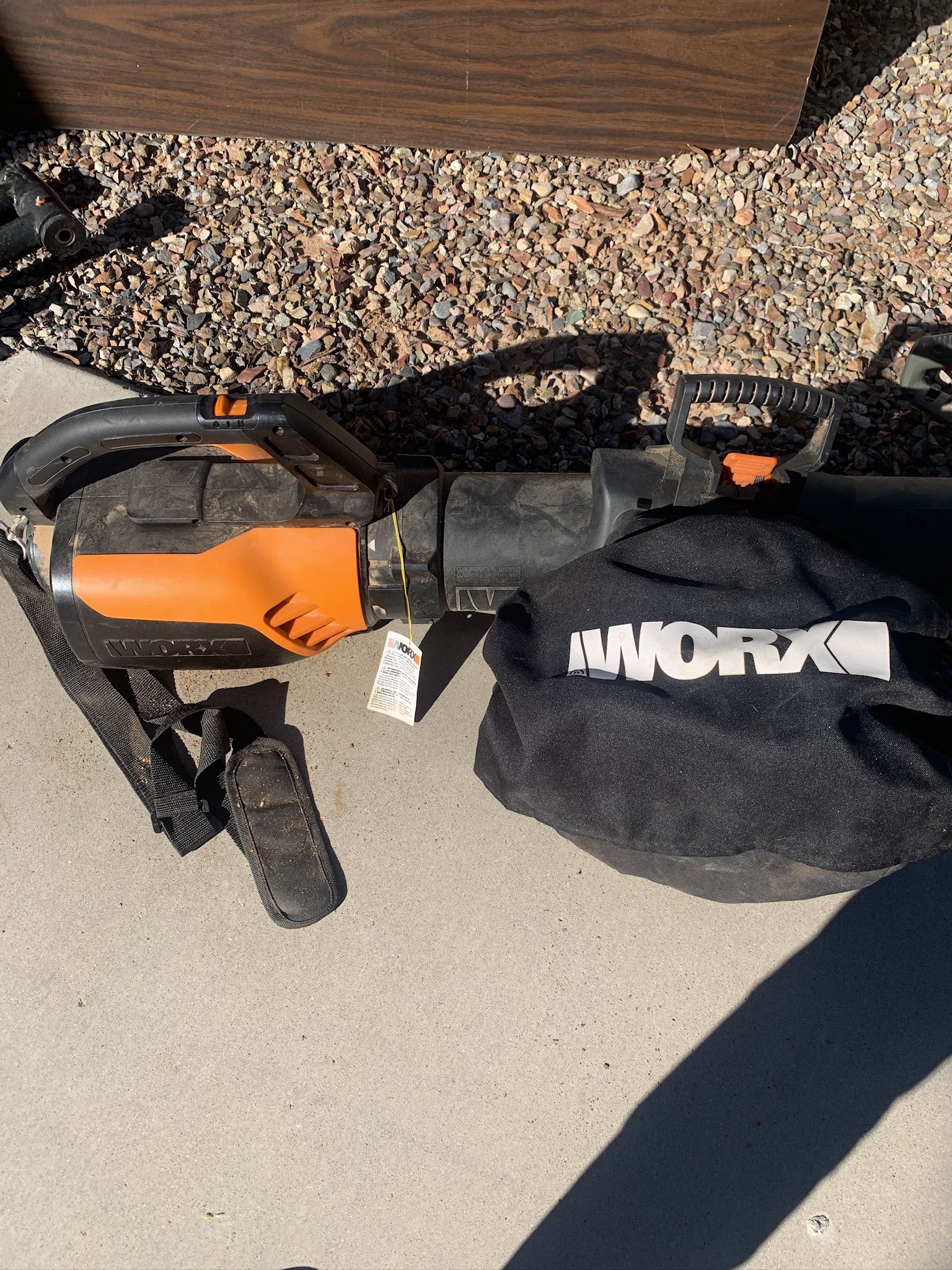 Worx Leaf Blower